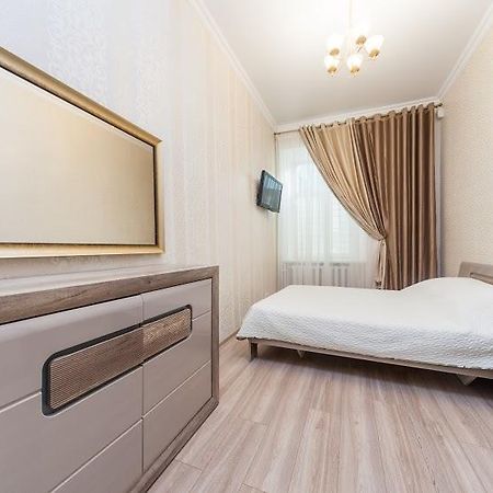 Center, Apartment On Deribasovskaya 10 Odessa Luaran gambar