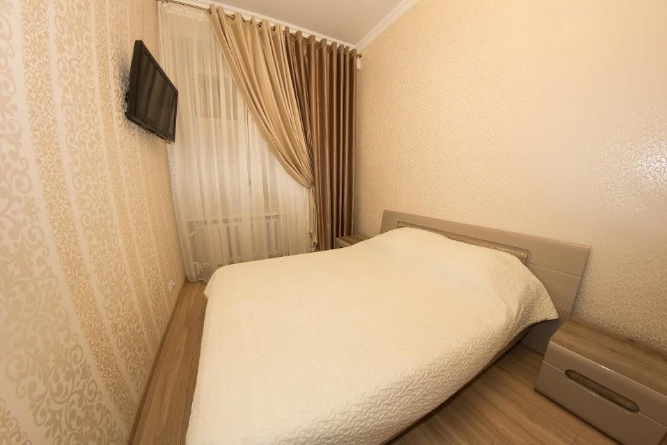 Center, Apartment On Deribasovskaya 10 Odessa Luaran gambar